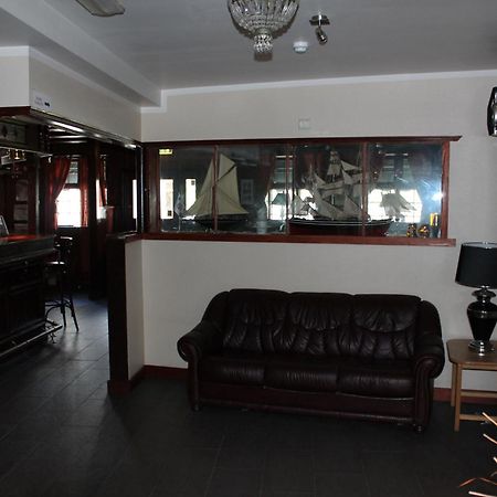 Klover Hotel Sauda ภายนอก รูปภาพ