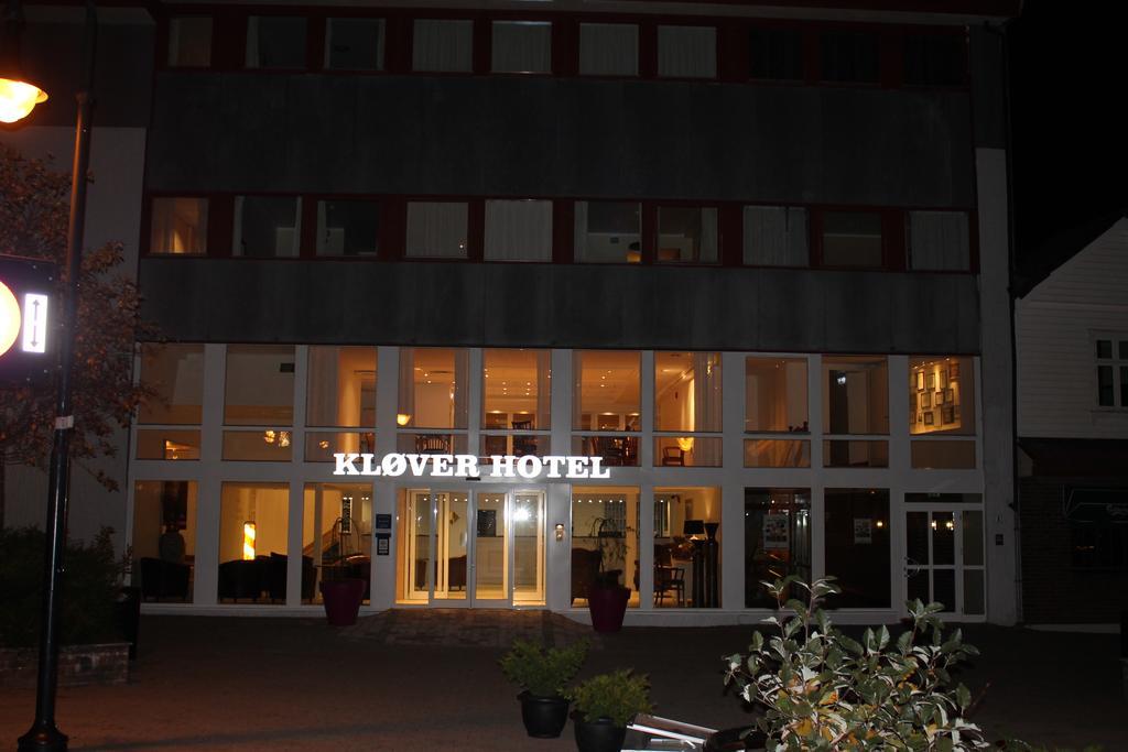 Klover Hotel Sauda ภายนอก รูปภาพ